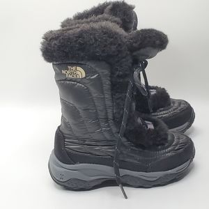 The North Face Nuptse II Fur boots size 11